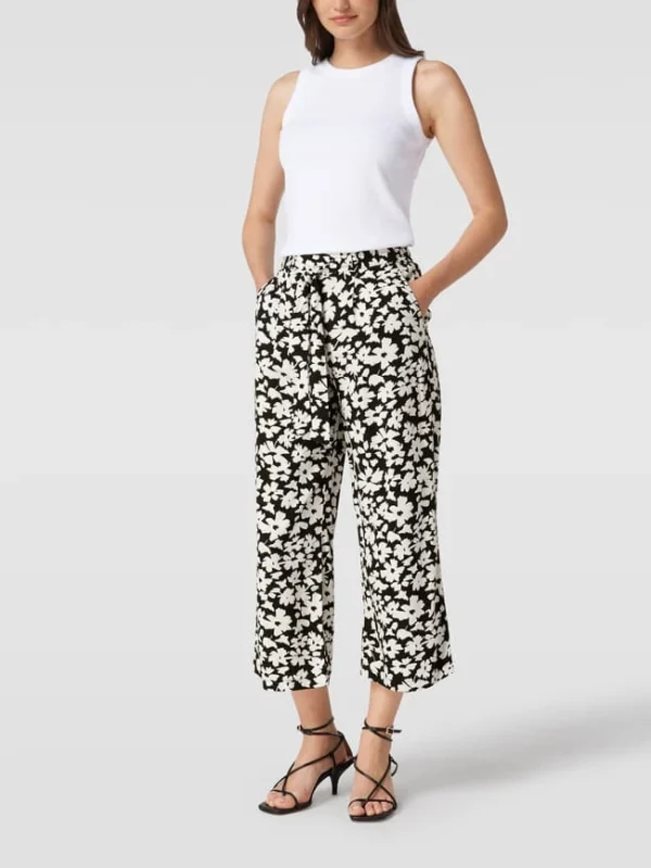 Christian Berg Woman Culotte Mit Floralem Allover-Muster – Schwarz 1