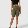 Christian Berg Woman Shorts Mit Eingrifftaschen – Olivgrün 19