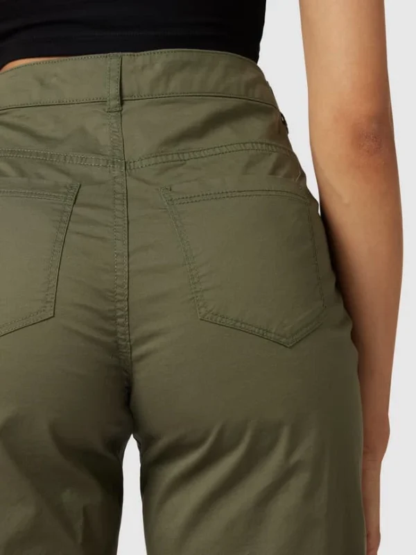 Christian Berg Woman Shorts Mit Eingrifftaschen – Olivgrün 4